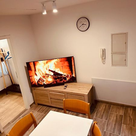 Felix Living 9, Modern & Cozy, 3 Zimmer Wohnung, Parkplatz Salzweg ภายนอก รูปภาพ